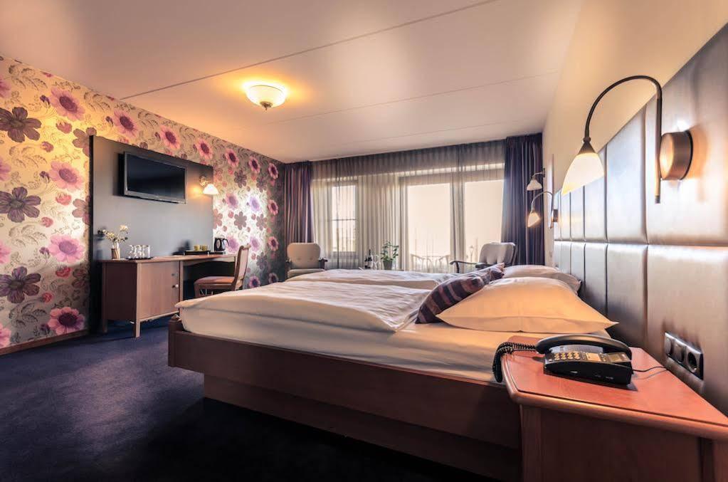 Hotel Restaurant De Roosterhoeve Roosteren