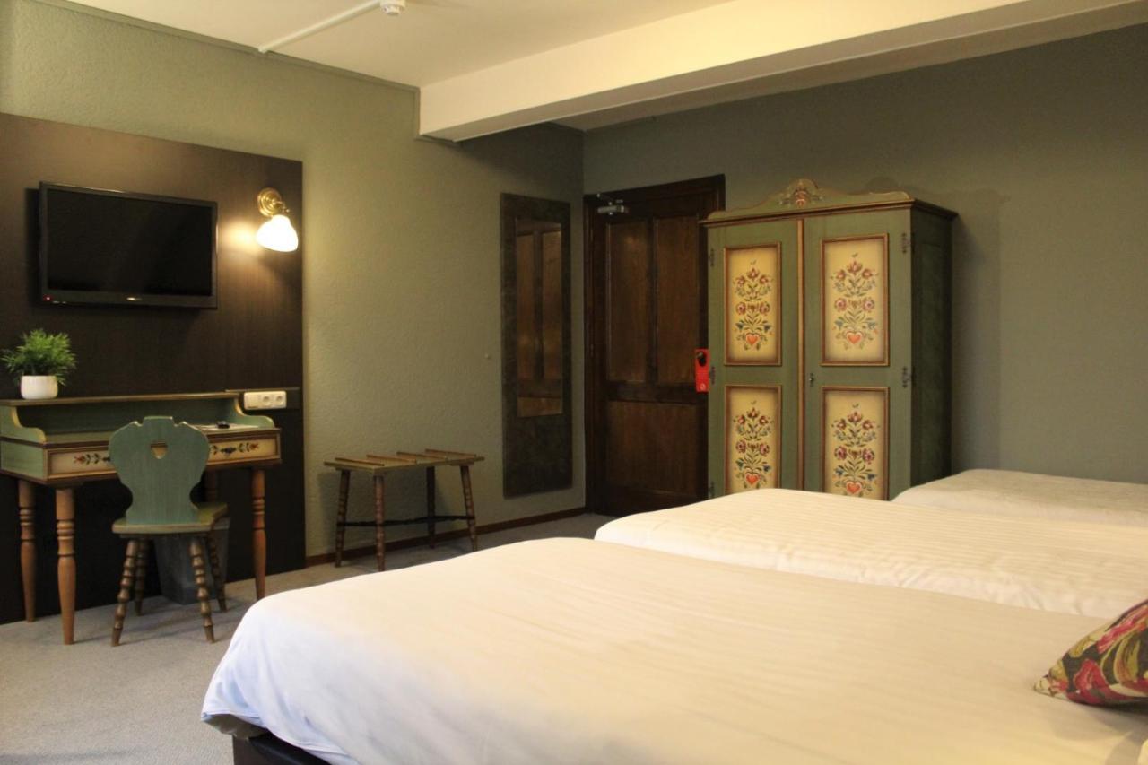 Restaurant De Roosterhoeve Roosteren
